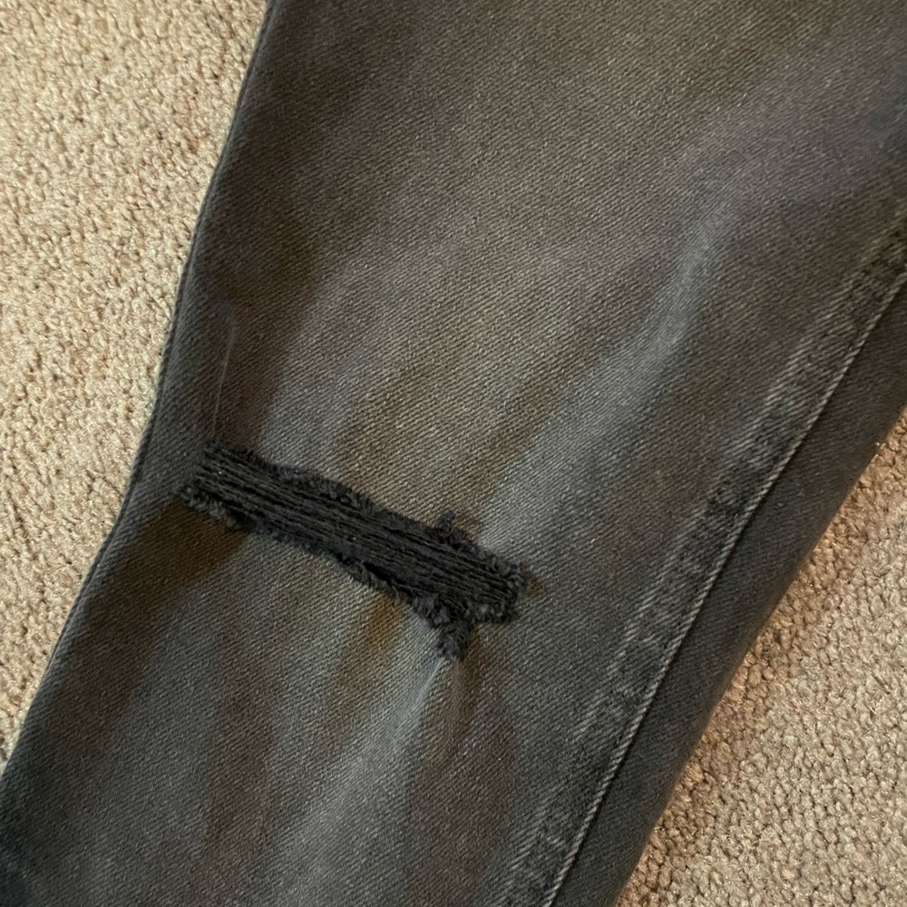 We The Free Button Fly Distress Stella Skinny Jean - Picture 6 of 8